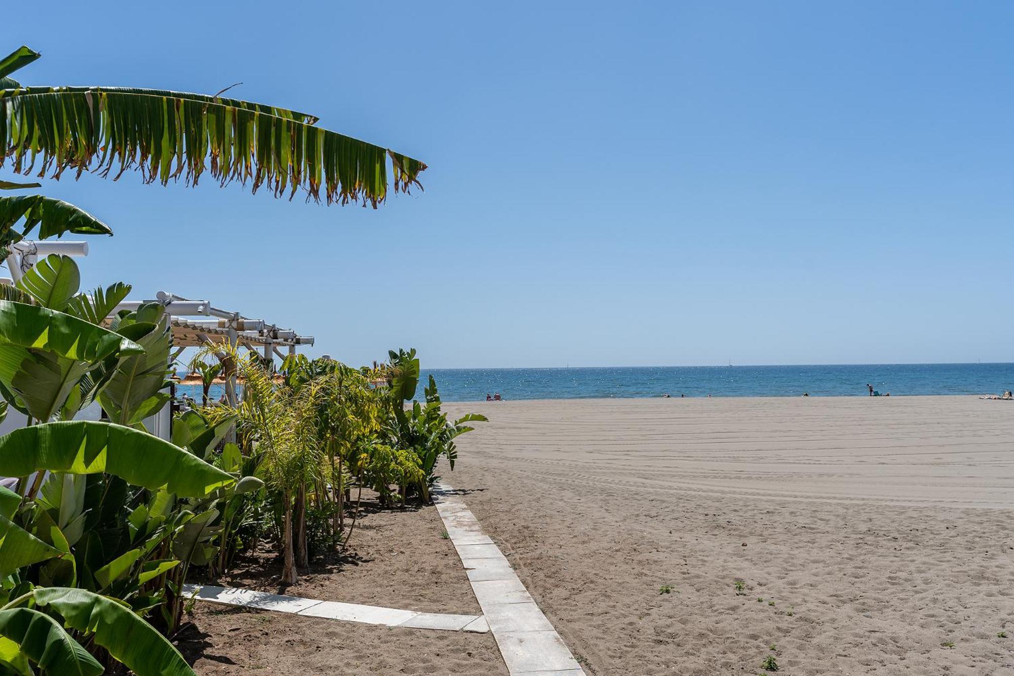 Blonzu Tailandia Apartment Torremolinos Luaran gambar